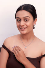 Load image into Gallery viewer, Beautifully Crafted 925 Sterling Silver Necklace with Earrings - Perfect for Special Occasions
