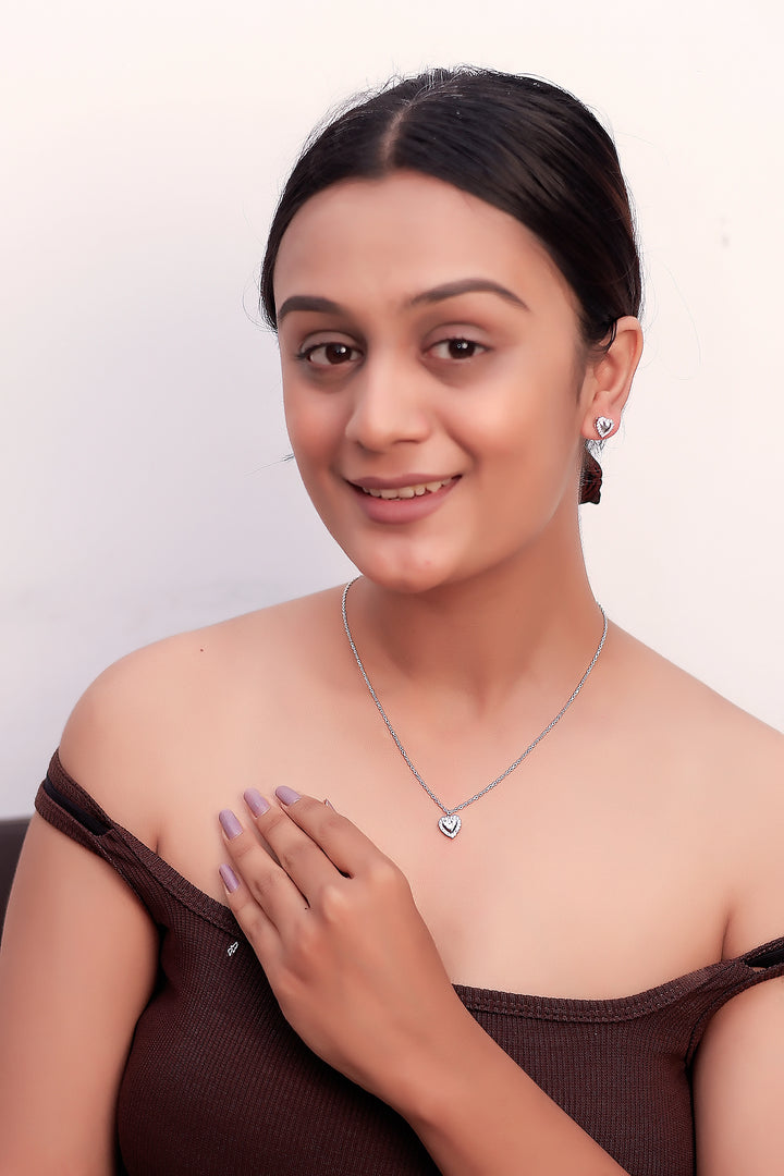 Beautifully Crafted 925 Sterling Silver Necklace with Earrings - Perfect for Special Occasions