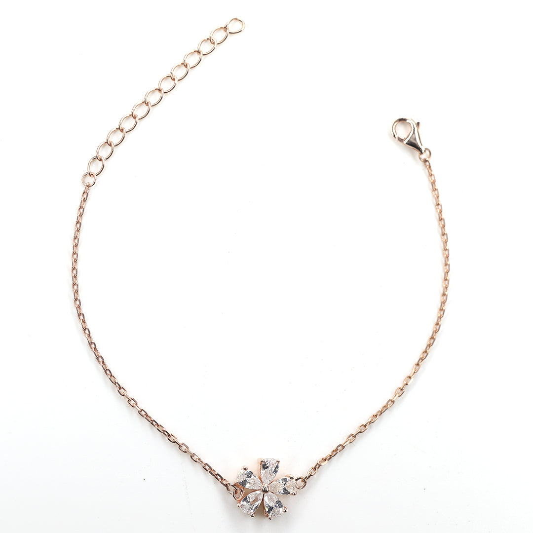 Trendy Rose Gold Ladies Bracelet – Adjustable & Lightweight