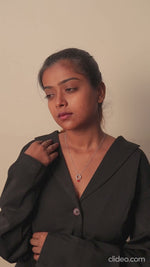 Load and play video in Gallery viewer, Silver Circle Pendant Necklace with Red Heart Charm
